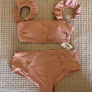 Albion fit Monroe Ruffled Bikini Set in Blush - Top size M bottoms size L